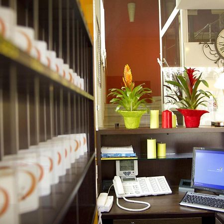 Hotel Alibi Rimini Ngoại thất bức ảnh