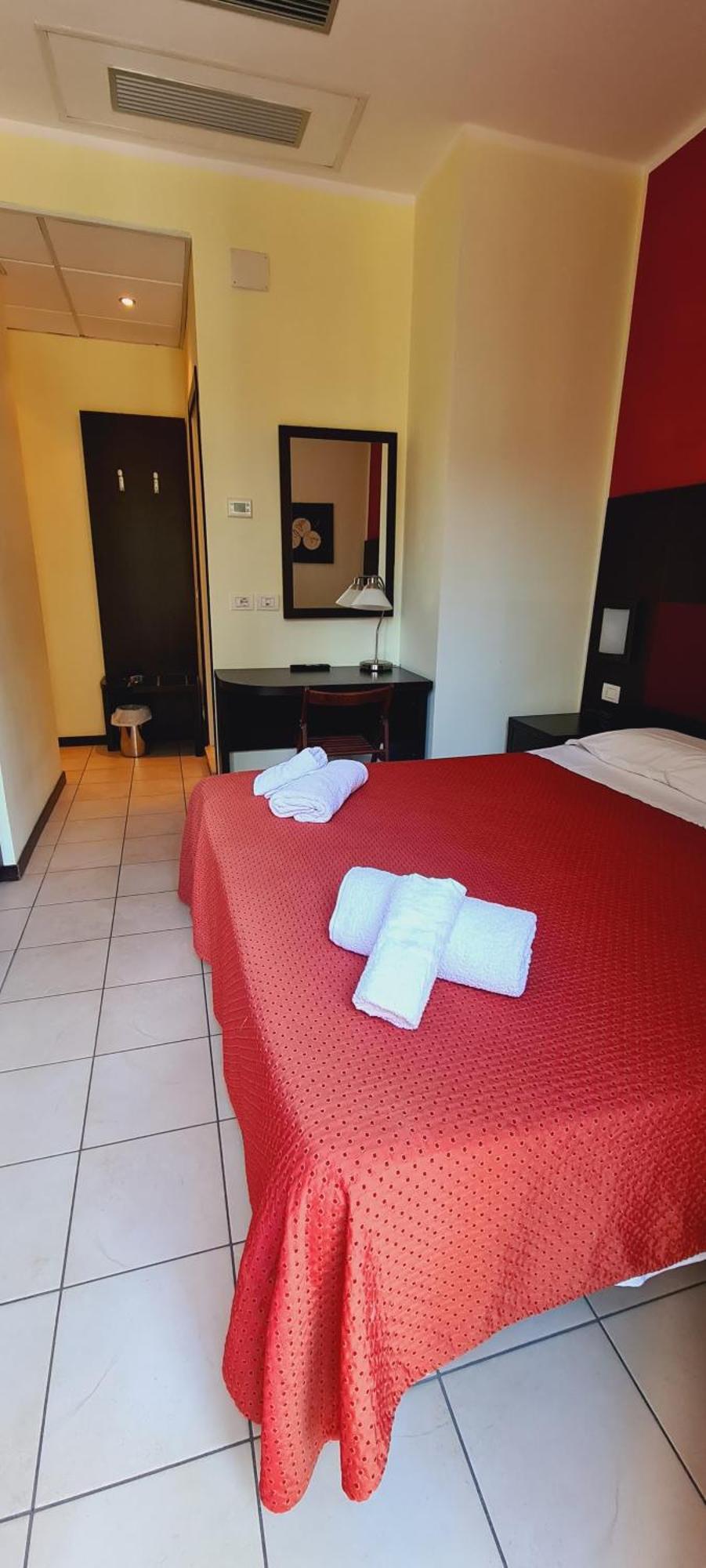Hotel Alibi Rimini Ngoại thất bức ảnh