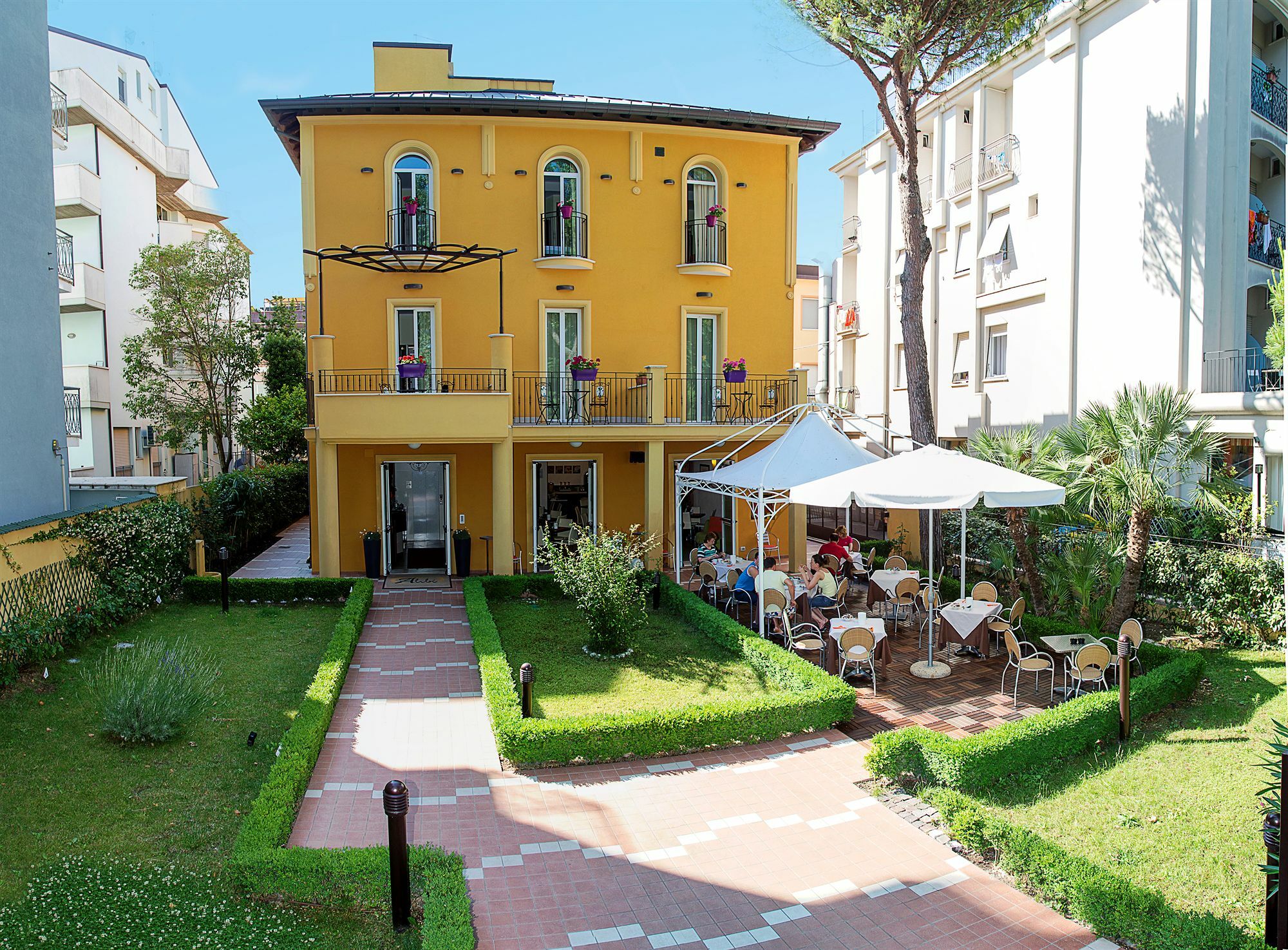 Hotel Alibi Rimini Ngoại thất bức ảnh