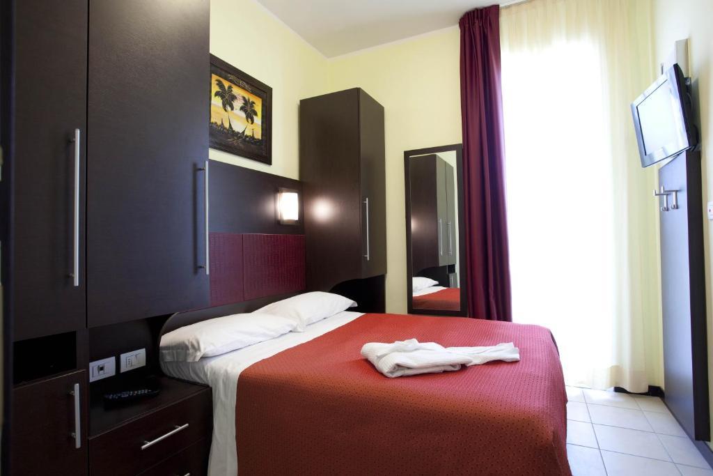 Hotel Alibi Rimini Phòng bức ảnh